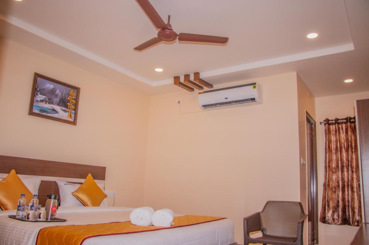 Hotel Mountview Comforts Tirupati Zewnętrze zdjęcie