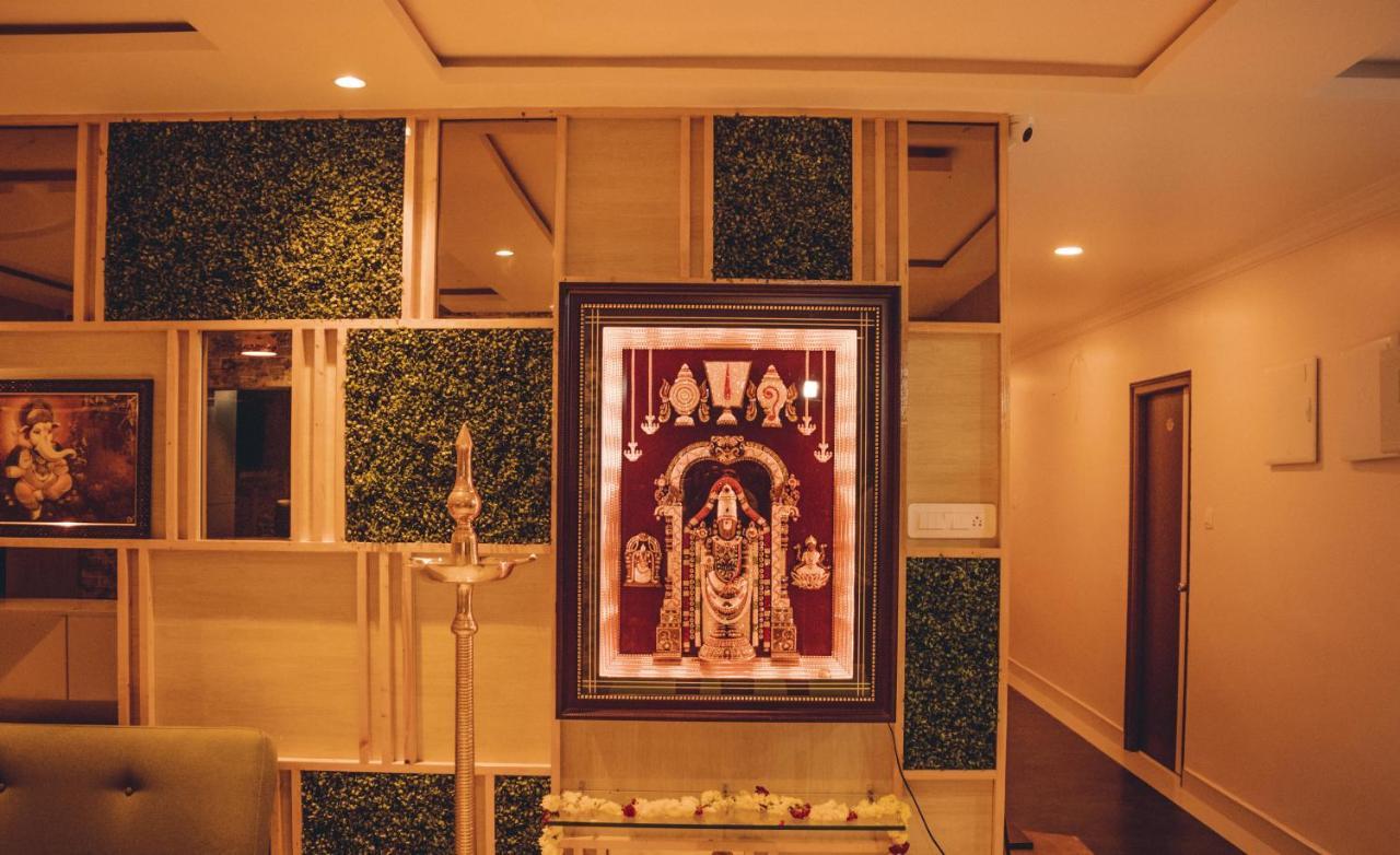 Hotel Mountview Comforts Tirupati Zewnętrze zdjęcie